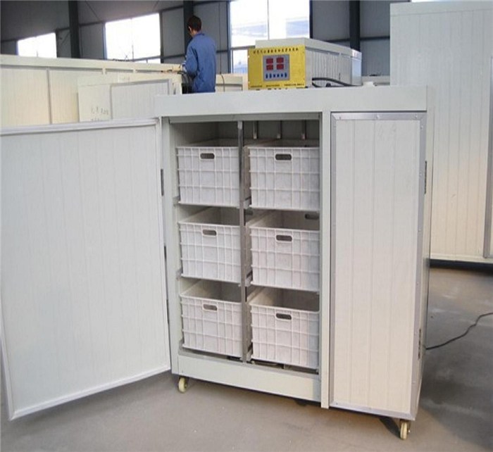 IM电竞|
耐克新款篮球鞋来了!前掌air pods 外形复古 又一实战利器?(图2) IM电竞