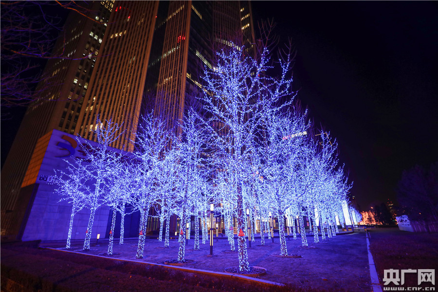 IM电竞|
耐克新款篮球鞋来了!前掌air pods 外形复古 又一实战利器?(图4) IM电竞