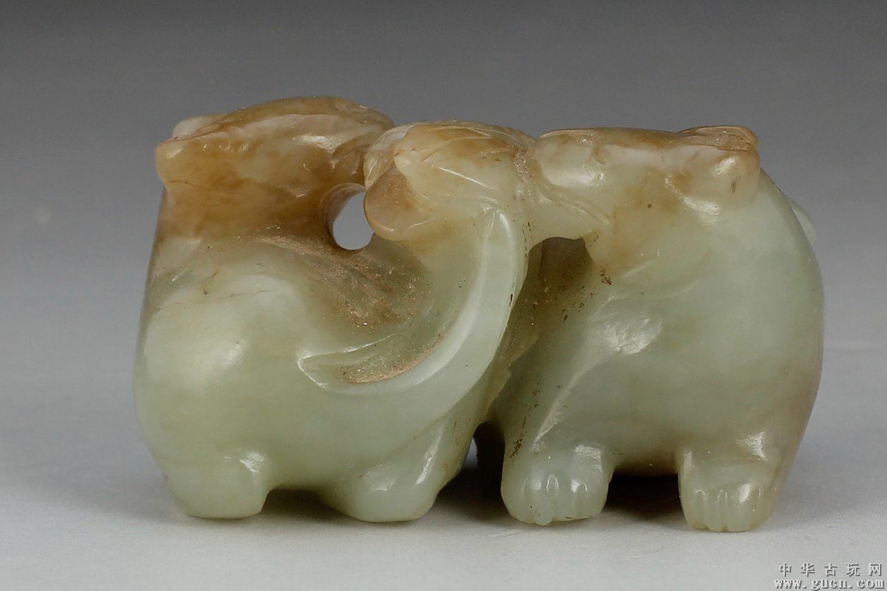 IM电竞_球星女友系列-皇马巨星哈梅斯罗德里格斯女友香侬-德-利马