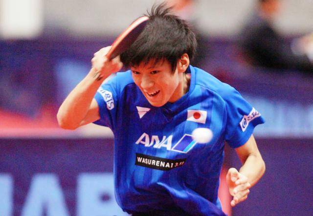 打疯了!日本乒乓天才又发威 最近已3次战胜张本智和、丹羽孝希_IM电竞平台(图3)
打疯了!日本乒乓天才又发威 最近已3次战胜张本智和、丹羽孝希_IM电竞平台(图3)