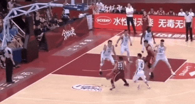 
球迷为吴前打行侠仗义 但想成为中国男篮的未来 请收起那些矫情！【IM电竞平台】(图4)