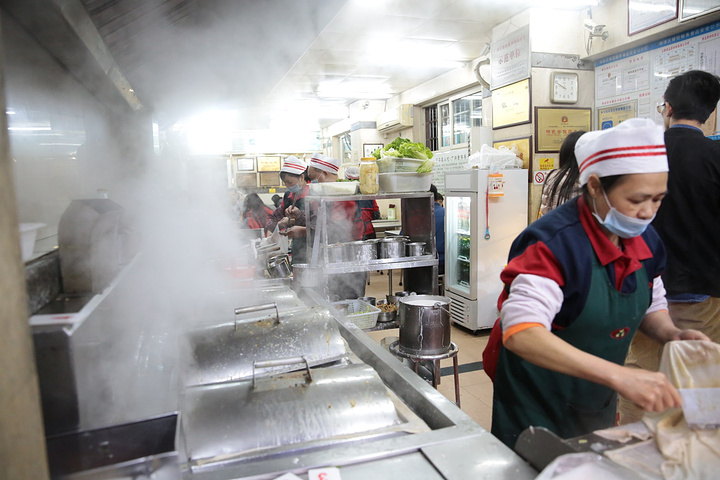 “IM电竞”国足大名单终于出炉!槽点多多,新兴岗位3位老朋友亮相(图3) IM电竞官网